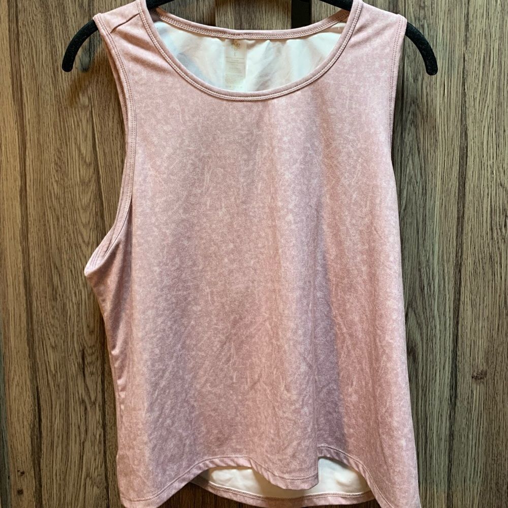 Harmony Balance Pink Tank Top with back vent open detail